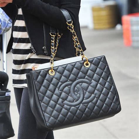 Chanel iconic bolsas